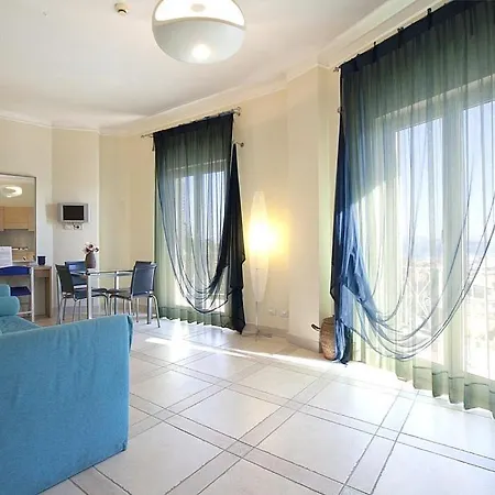 Ischia Sleeps 4 Air Con Wifi Ischia